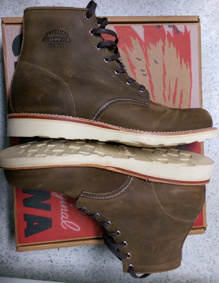 Chippewa 6” Crazy Horse 工作靴