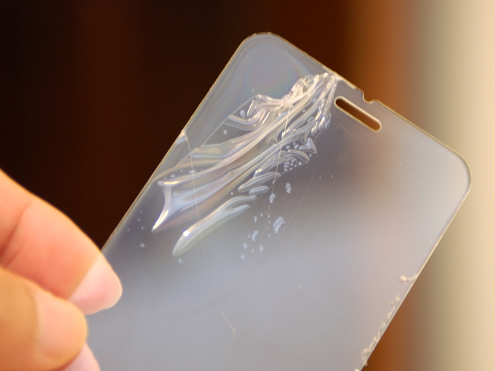 辰諺 3D隱形衣滿版玻璃保護貼《給iPhone 手機多一層的保護》