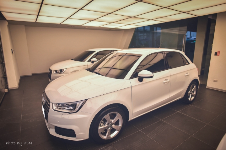 Audi A1 Sportback ---開箱---