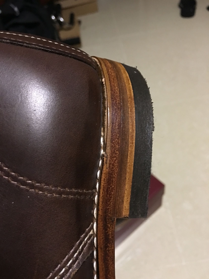 Costco 線上購物WOLVERINE 1000 mile 千呼萬喚始寄來~