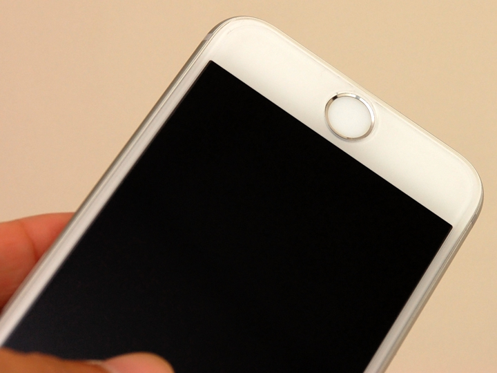 辰諺 3D隱形衣滿版玻璃保護貼《給iPhone 手機多一層的保護》