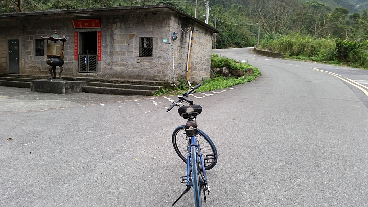 單車騎陡坡瘦的特別快我要挑戰這位大大的陡坡排行榜