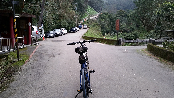 單車騎陡坡瘦的特別快我要挑戰這位大大的陡坡排行榜