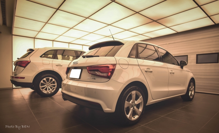 Audi A1 Sportback ---開箱---