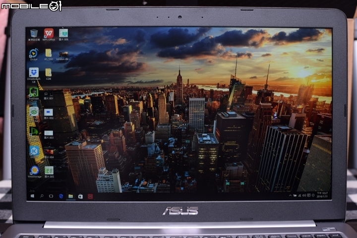 效能與質感的組合ASUS K501UX 4K高畫質筆電