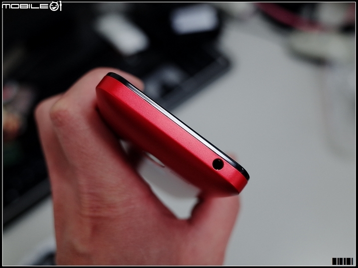 ZenFone 4 溫習輕盈小機機-純開箱分享 (A400CG)