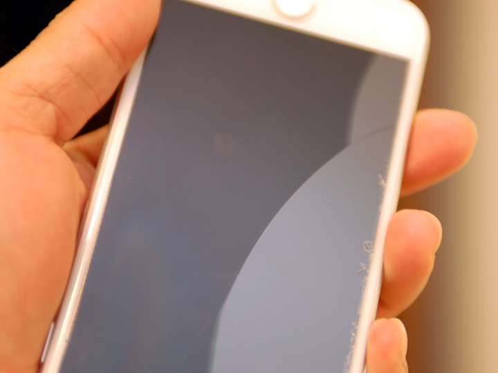 辰諺 3D隱形衣滿版玻璃保護貼《給iPhone 手機多一層的保護》
