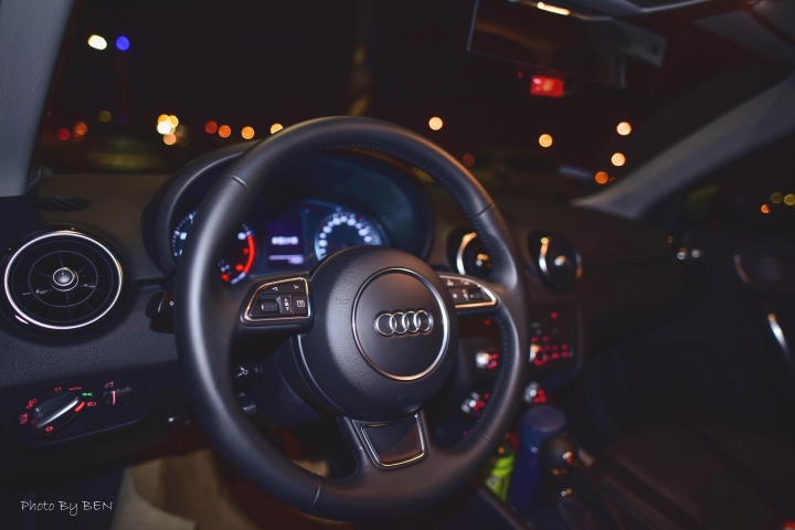 Audi A1 Sportback ---開箱---