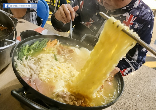 【板橋府中】就算排隊也要吃到~Omaya乳溝起司春川炒雞(板橋實踐店)李光洙愛情(雙倍起司)春川炒雞排鍋|部隊鍋(附上菜單)