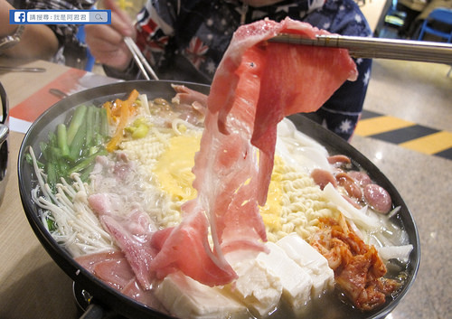【板橋府中】就算排隊也要吃到~Omaya乳溝起司春川炒雞(板橋實踐店)李光洙愛情(雙倍起司)春川炒雞排鍋|部隊鍋(附上菜單)
