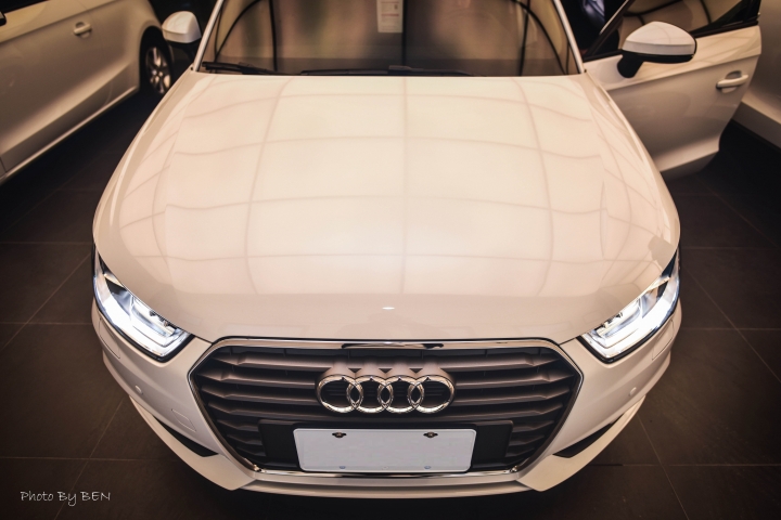 Audi A1 Sportback ---開箱---