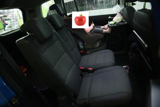 四年前的兩個人,四年後的一家人,還多了VW Touran這位好夥伴!