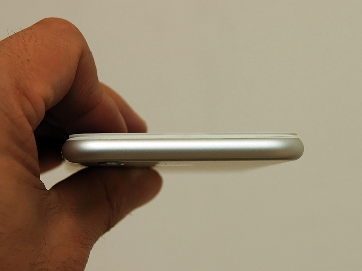 辰諺 3D隱形衣滿版玻璃保護貼《給iPhone 手機多一層的保護》