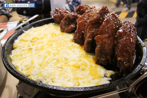 【板橋府中】就算排隊也要吃到~Omaya乳溝起司春川炒雞(板橋實踐店)李光洙愛情(雙倍起司)春川炒雞排鍋|部隊鍋(附上菜單)