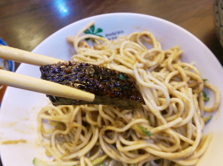 台北木柵。祛寒暖身 順園麻油雞