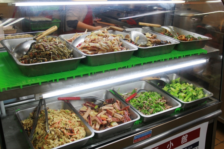 台北大同。永樂市場 北平小館餃子吃家常