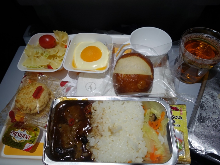 德國航空Lufthansa。2016歐洲航線體驗--空中巴士A380-800(經法蘭克福Frankfurt到林茲Linz)