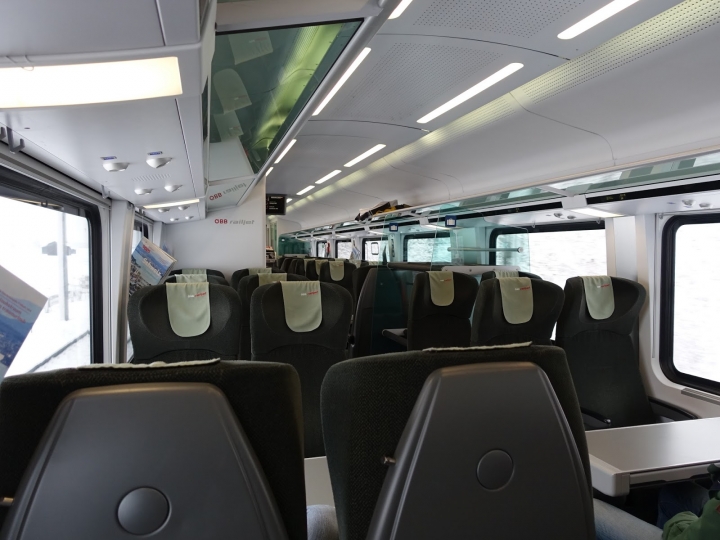奧地利ÖBB Railjet火車體驗分享。薩爾茲堡Salzburg--因斯布魯克Innsbruck