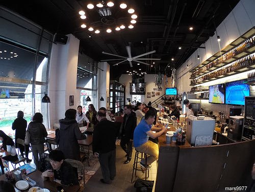 【台北】1Bite2Go Cafe & Deli美式餐廳(信義店):簡單、輕食、自在空間的美式料理享受