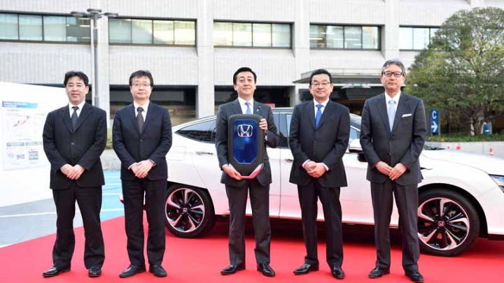 本田提供首輛Clarity氫燃料車給日本經濟產業省