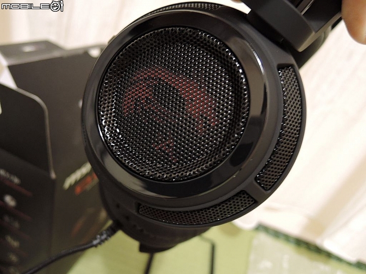 微星 GAMING 耳機 7.1 聲道 DS502 不專業開箱