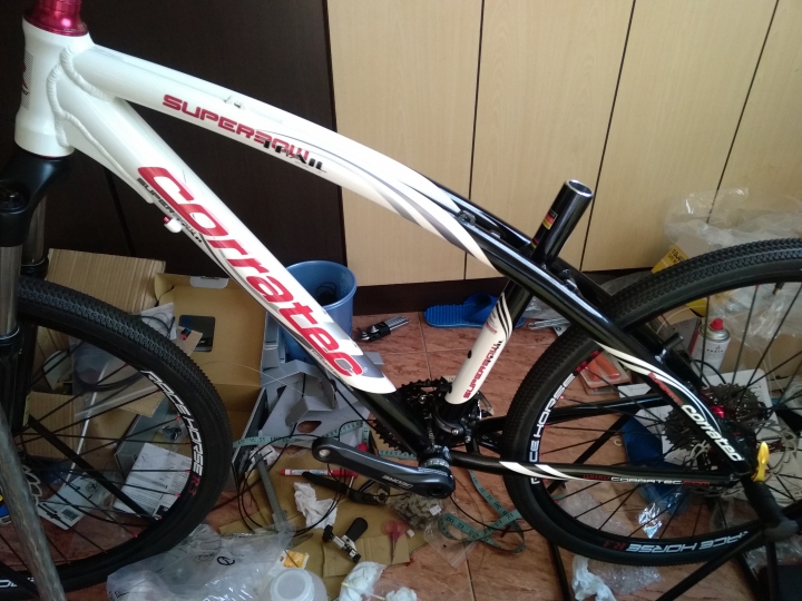 德國自組登山車