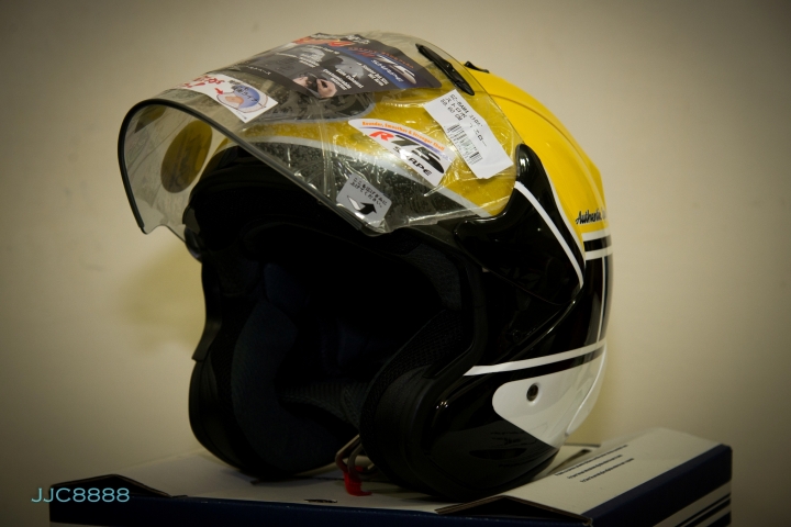 【開箱】ARAI RAM4 YAMAHA 60 years