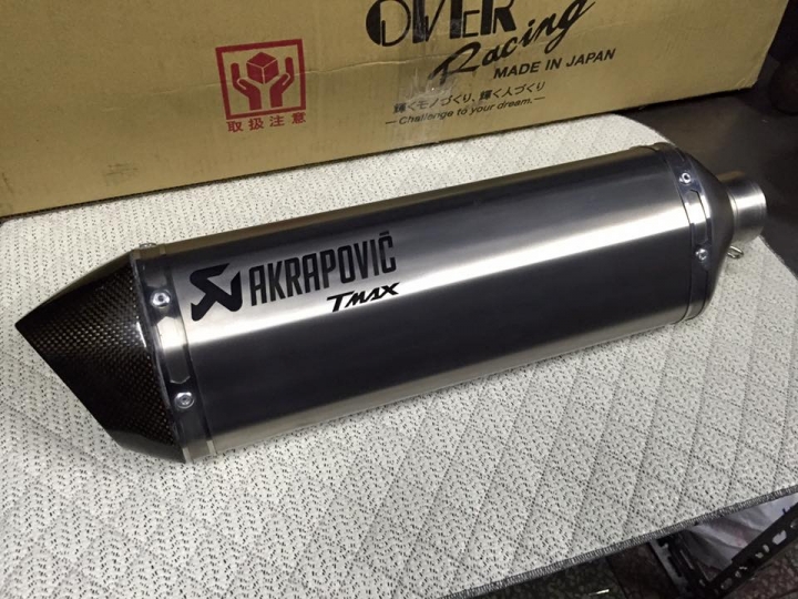 T-MAX 530 AKRAPOVIC 鈦合金蠍子管翻新整理