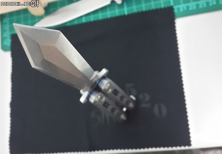 Benchmade 蝴蝶刀 51變身 Flytanium鈦版改套