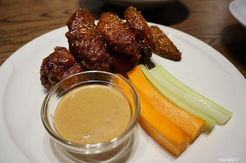 【台北】1Bite2Go Cafe & Deli美式餐廳(信義店):簡單、輕食、自在空間的美式料理享受