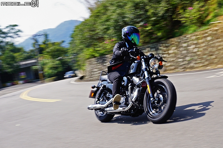 暗黑訂製降臨 Harley-Davidson Forty-Eight Dark Cutsom