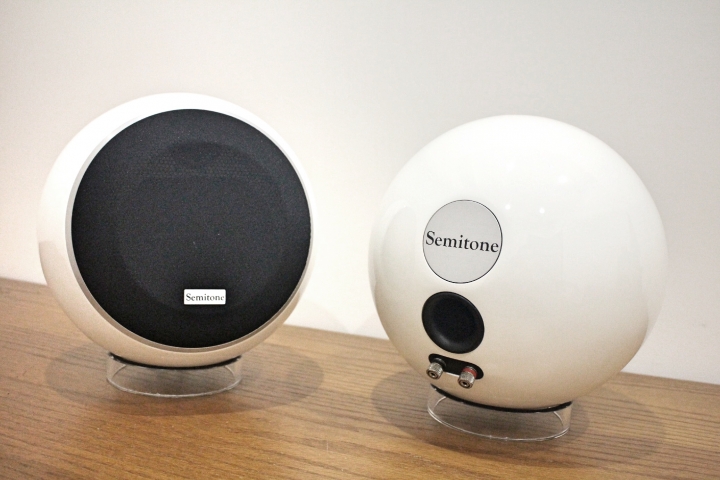 Semitone時尚球型2.0真空管音響系統 (Pantheon 420加X-8真空管擴大機)