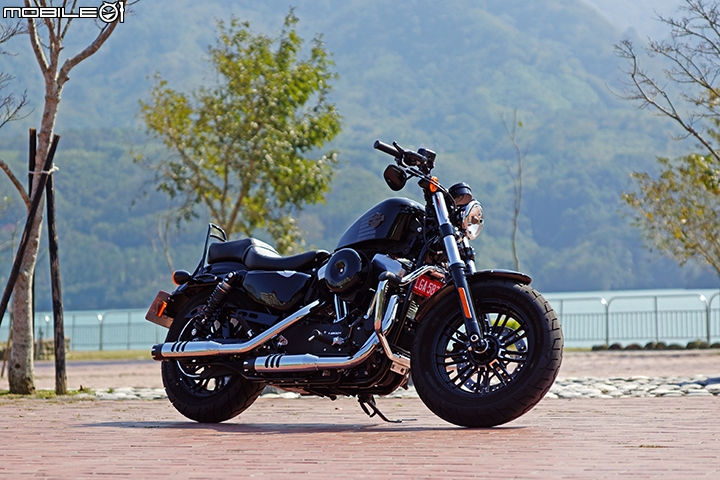 暗黑訂製降臨 Harley-Davidson Forty-Eight Dark Cutsom