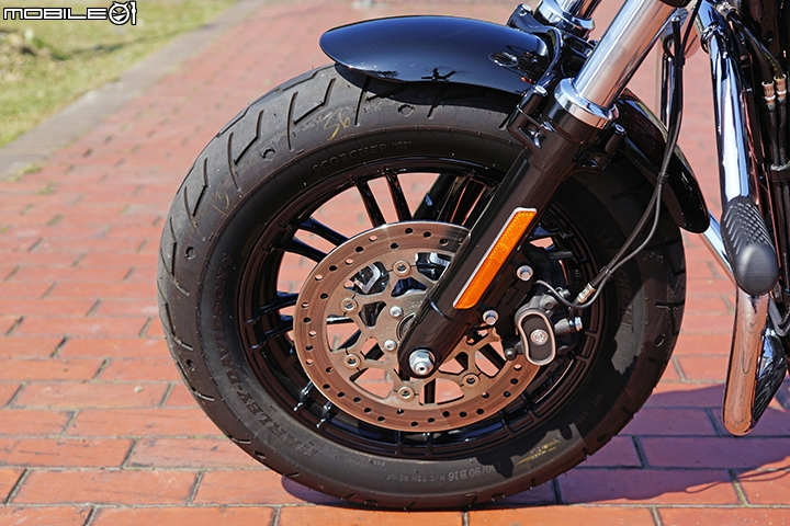 暗黑訂製降臨 Harley-Davidson Forty-Eight Dark Cutsom