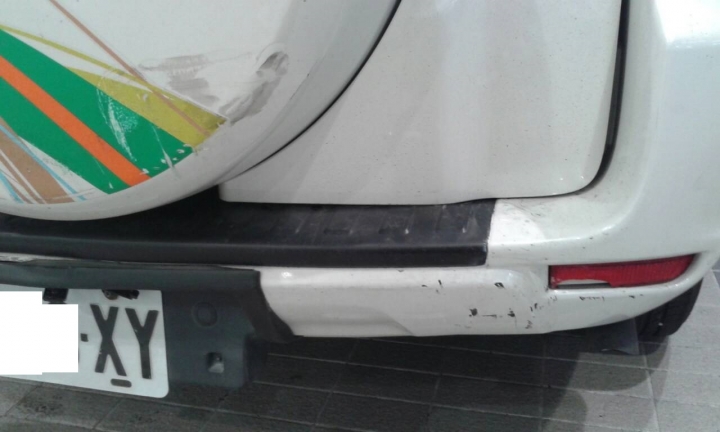 Rav4是紙做的?輕輕撞一下!要價11萬多? 已和解