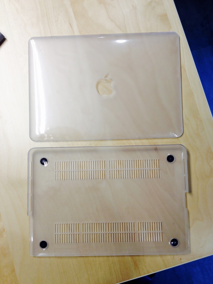 Slick Case - Macbook Pro 13" 保護殼 / 鍵盤保護膜- Matte Case Frost White / Ultra-Thin Keypad Shield - 開箱