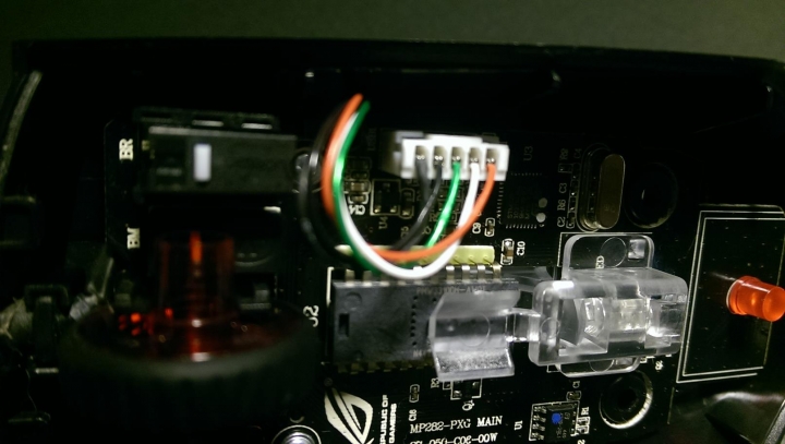 小鼠微動換換樂 ASUS Sica使用與更換微動心得