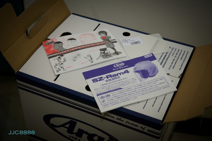 【開箱】ARAI RAM4 YAMAHA 60 years