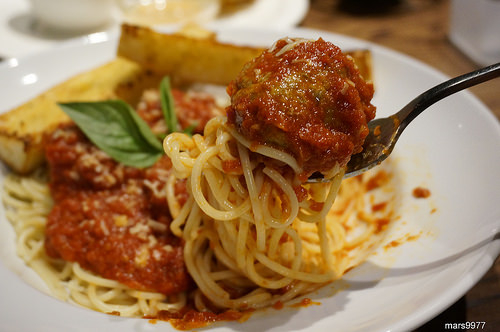 【台北】1Bite2Go Cafe & Deli美式餐廳(信義店):簡單、輕食、自在空間的美式料理享受