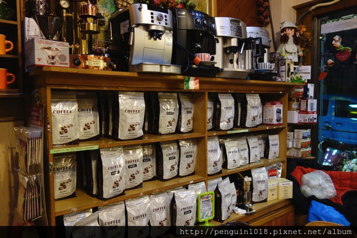 【彰化員林】CoCo鬆餅屋;員林在地超人氣鬆餅店!美味澎派義大利麵&超受歡迎鬆餅!生日用餐大方送草莓冰淇淋厚鬆餅!聚餐就是要來CoCo~(內附咖啡拉花初體驗)