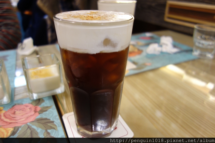 【彰化員林】CoCo鬆餅屋;員林在地超人氣鬆餅店!美味澎派義大利麵&超受歡迎鬆餅!生日用餐大方送草莓冰淇淋厚鬆餅!聚餐就是要來CoCo~(內附咖啡拉花初體驗)