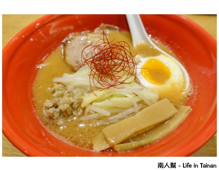 【台南市中西區-美食】傳自日本正統好味道拉麵 ~~ 一風堂拉麵(台南西門店)