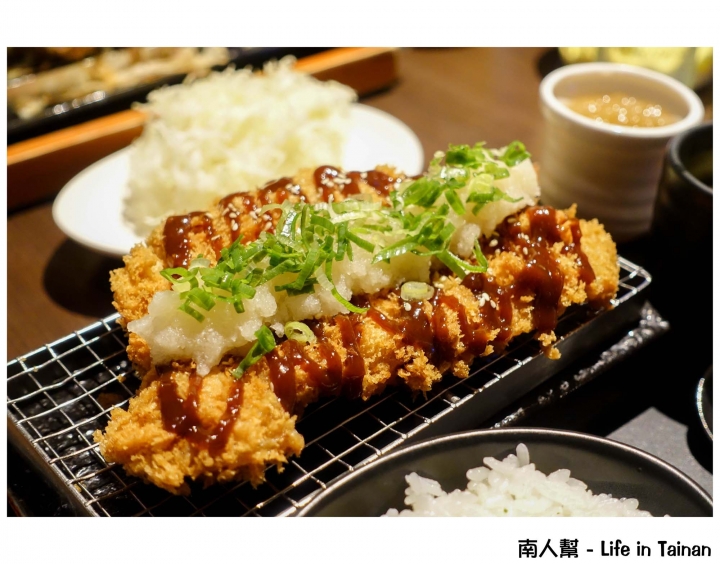 【台南市中西區-美食】日式炸豬排套餐~~品田牧場(台南安平家樂福店)