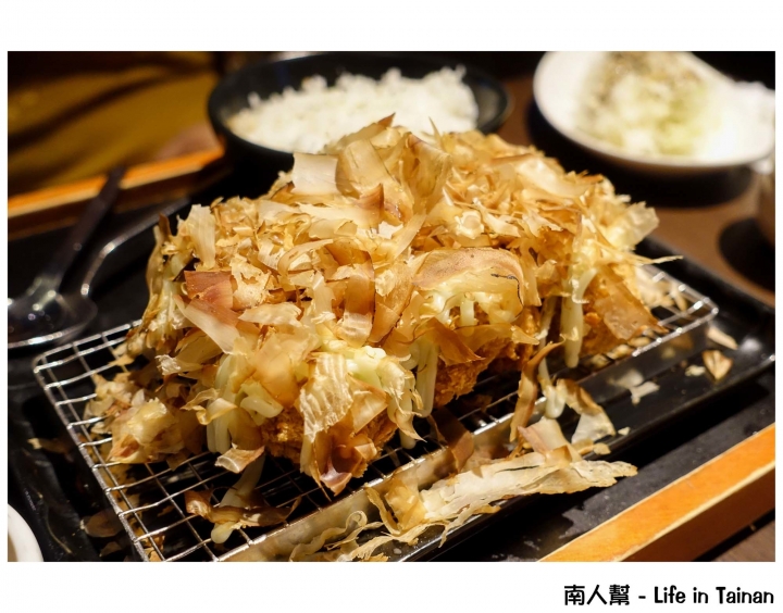 【台南市中西區-美食】日式炸豬排套餐~~品田牧場(台南安平家樂福店)