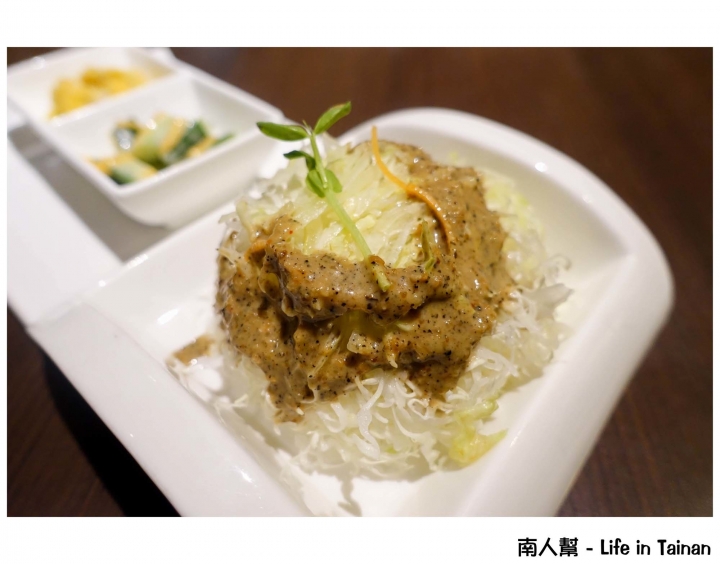 【台南市中西區-美食】日式炸豬排套餐~~品田牧場(台南安平家樂福店)