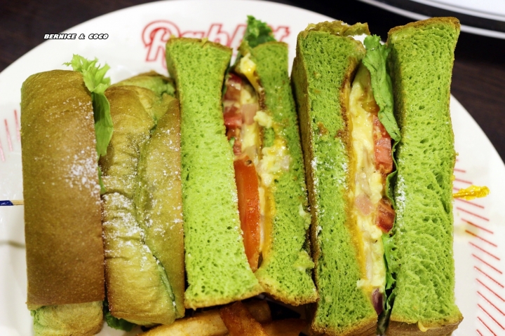 (台北美食)兔子兔子 Rabbit Rabbit 美式漢堡餐廳 美式早午餐鬆餅甜點下午茶(台北車站)