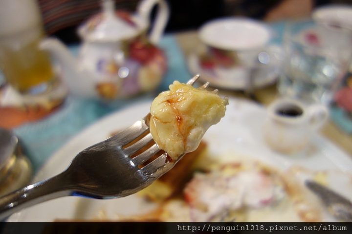 【彰化員林】CoCo鬆餅屋;員林在地超人氣鬆餅店!美味澎派義大利麵&超受歡迎鬆餅!生日用餐大方送草莓冰淇淋厚鬆餅!聚餐就是要來CoCo~(內附咖啡拉花初體驗)