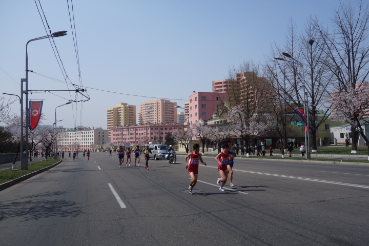 2016衝出封鎖線,北韓,平壤國際馬拉松,