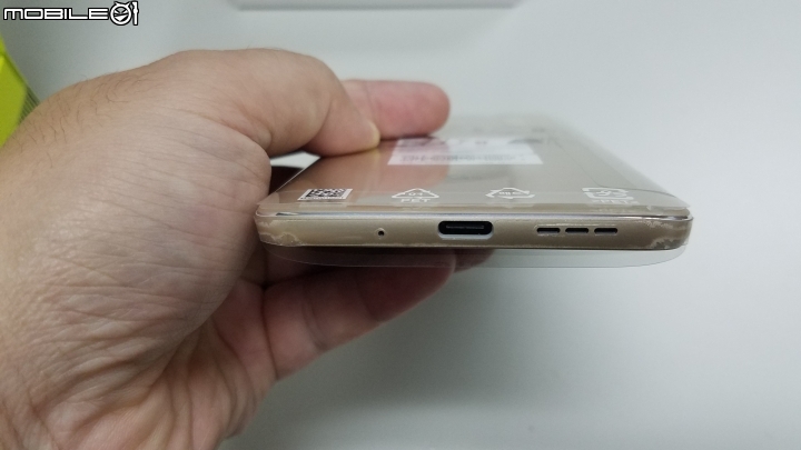 第一次買台版的雙卡手機~LG G5 金色開箱~