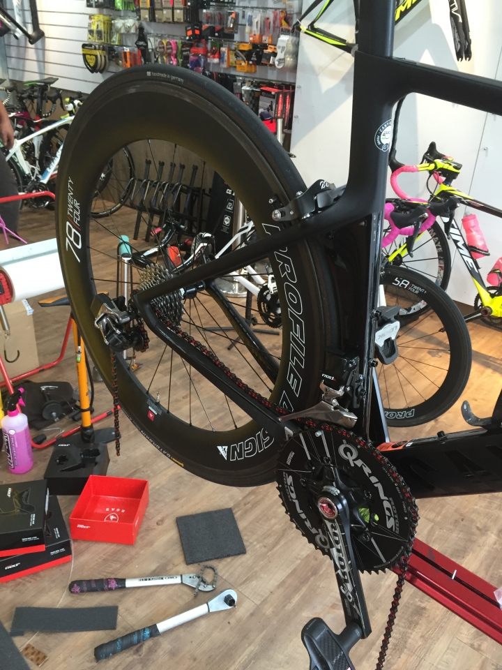 遲來的~sram etap小全套開箱....貼膜....裝車....路試!!!